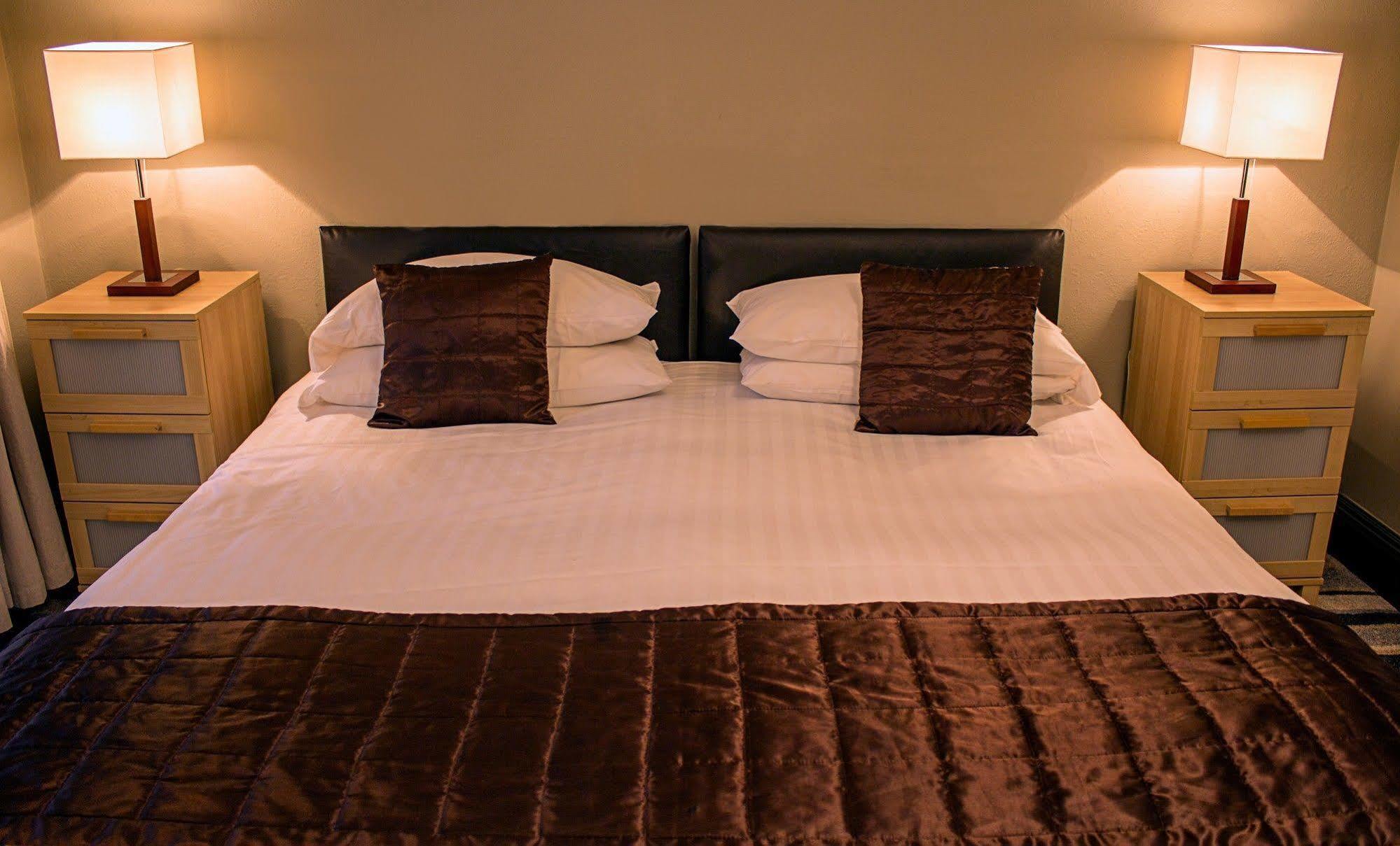 Goblin Ha' Hotel Gifford Ngoại thất bức ảnh