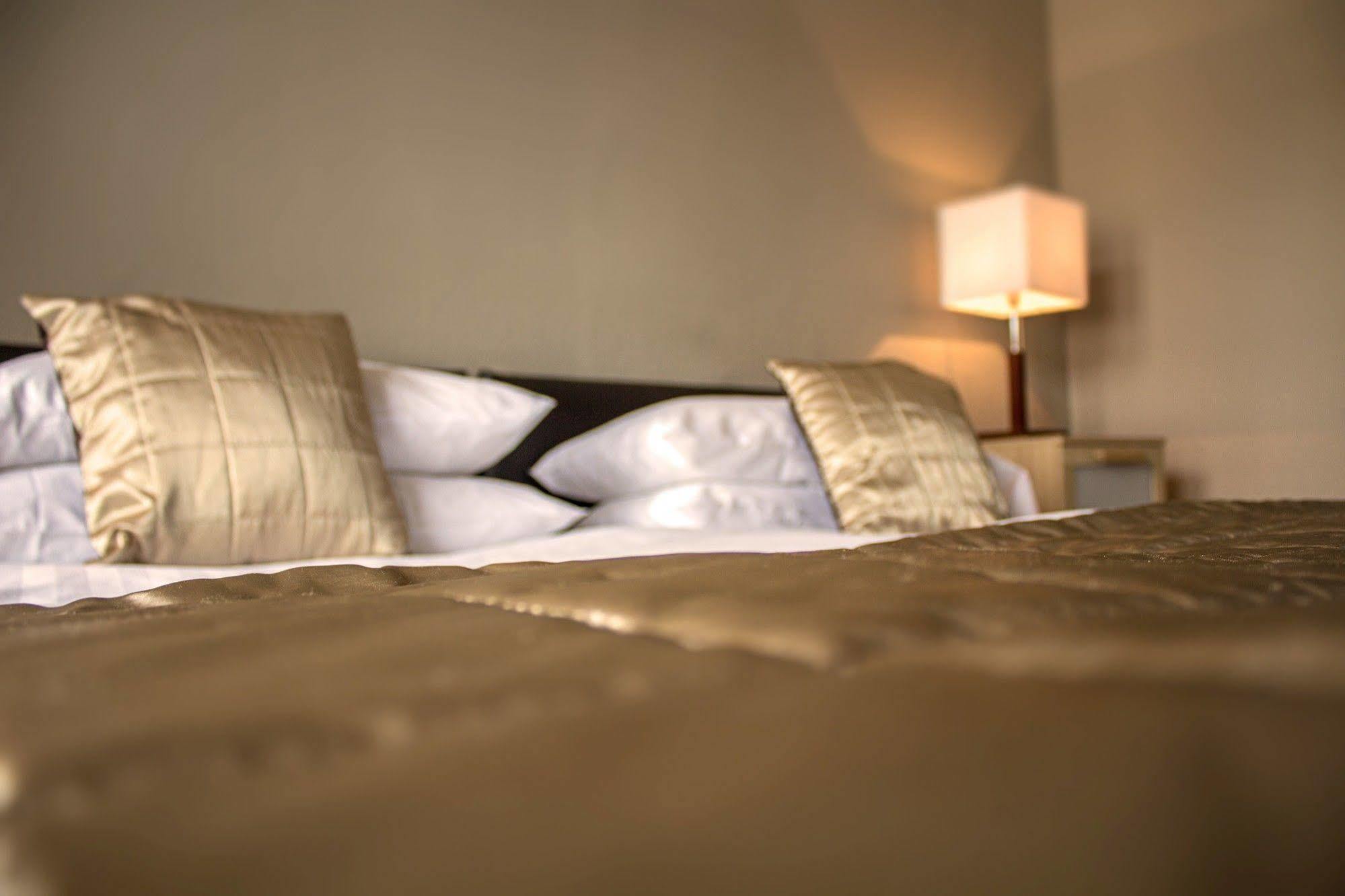 Goblin Ha' Hotel Gifford Ngoại thất bức ảnh